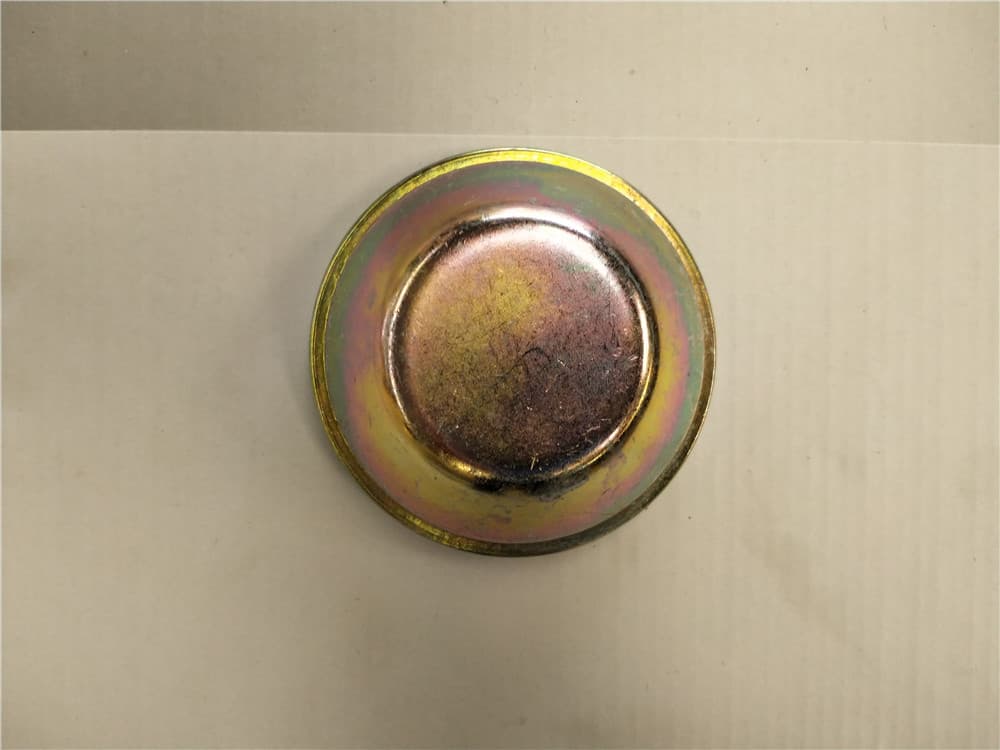 Front hub cover