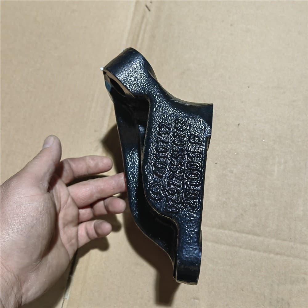 engine rear bracket