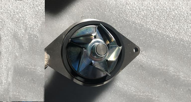 Naveco water pump A3960342