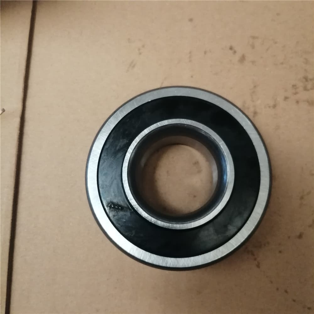 Half shaft bearing