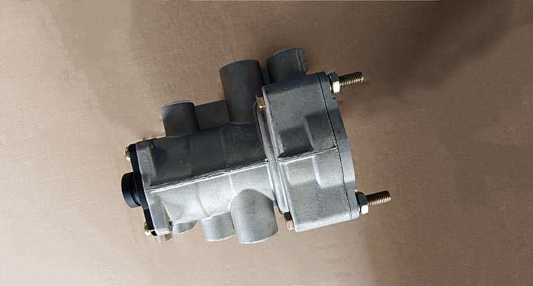 trailer valve