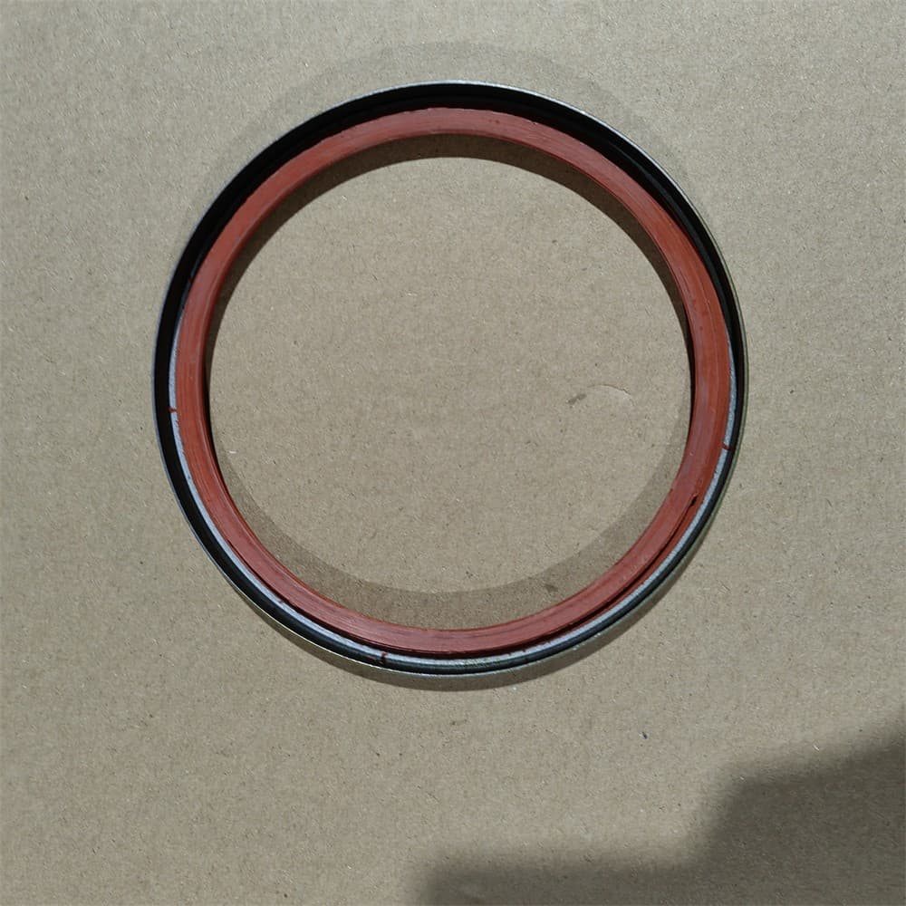 REAR WHEEL HUB INSIDE OIL SEAL