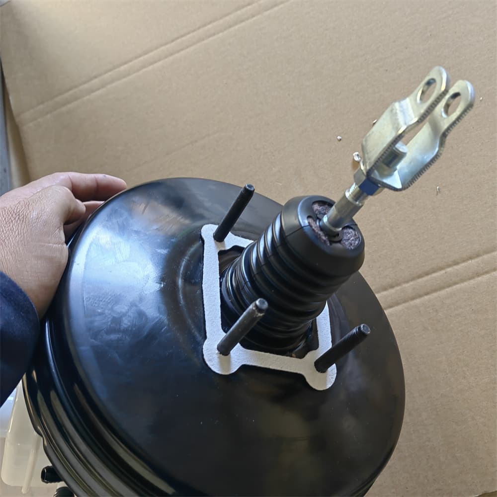 Vacuum Booster & Brake Master Cylinder