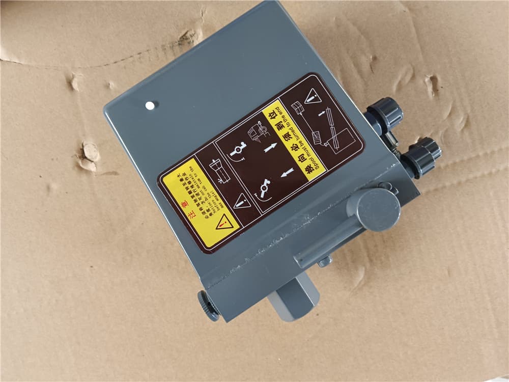 lifter oil pump