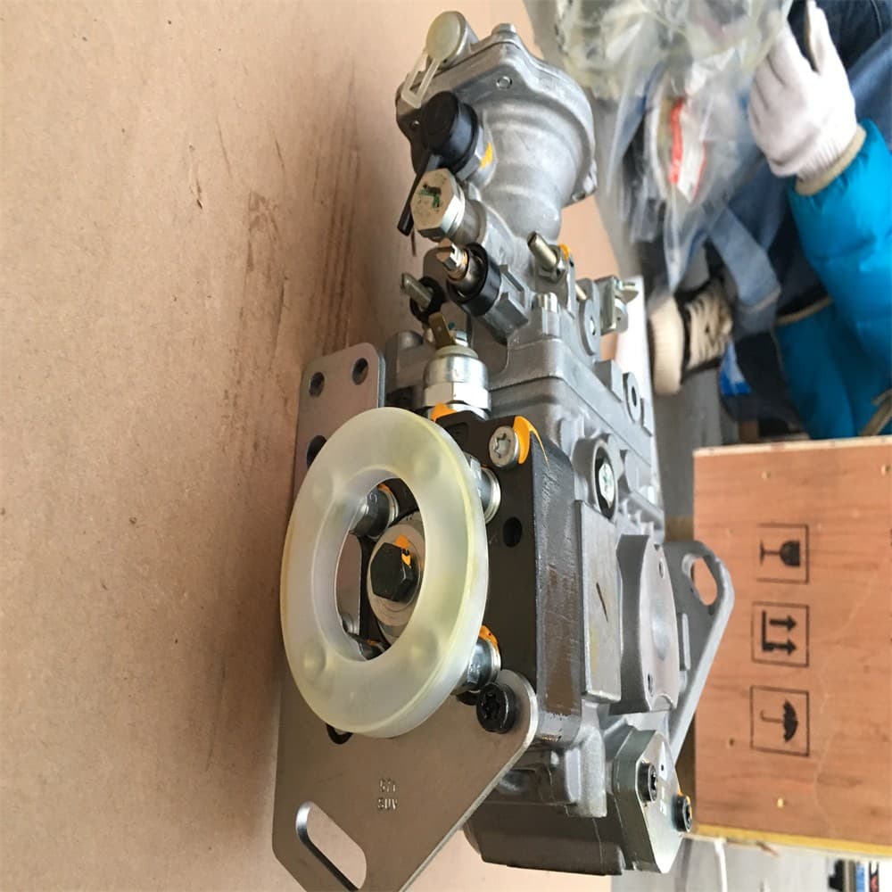 Naveco fuel injection pump C3960902