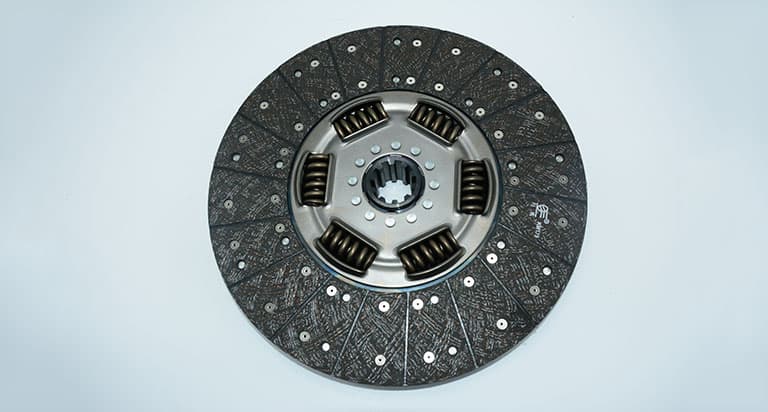 Clutch booster cylinder