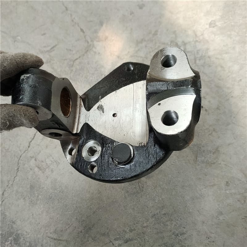Steering cam