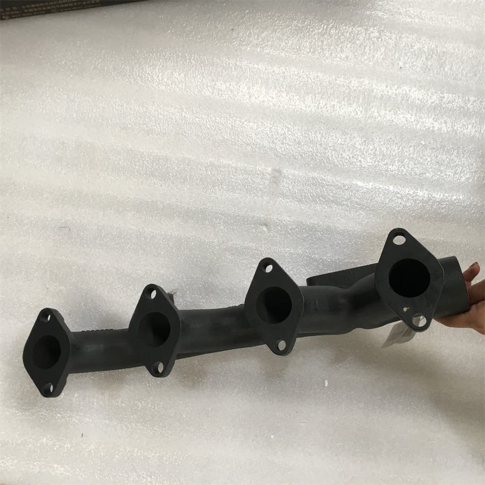 Naveco exhaust manifold C3943841