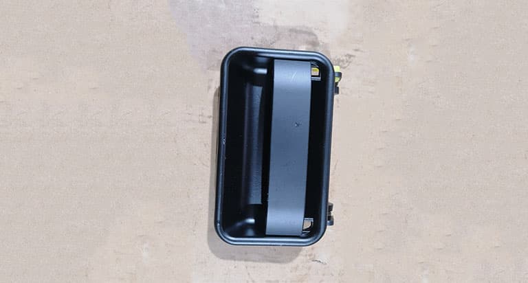 Door outer handle left