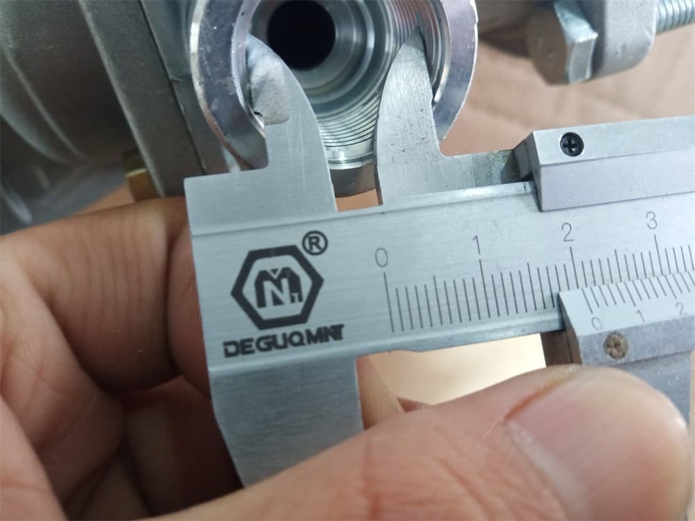 Brake master pump