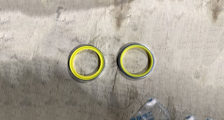 Dust ring