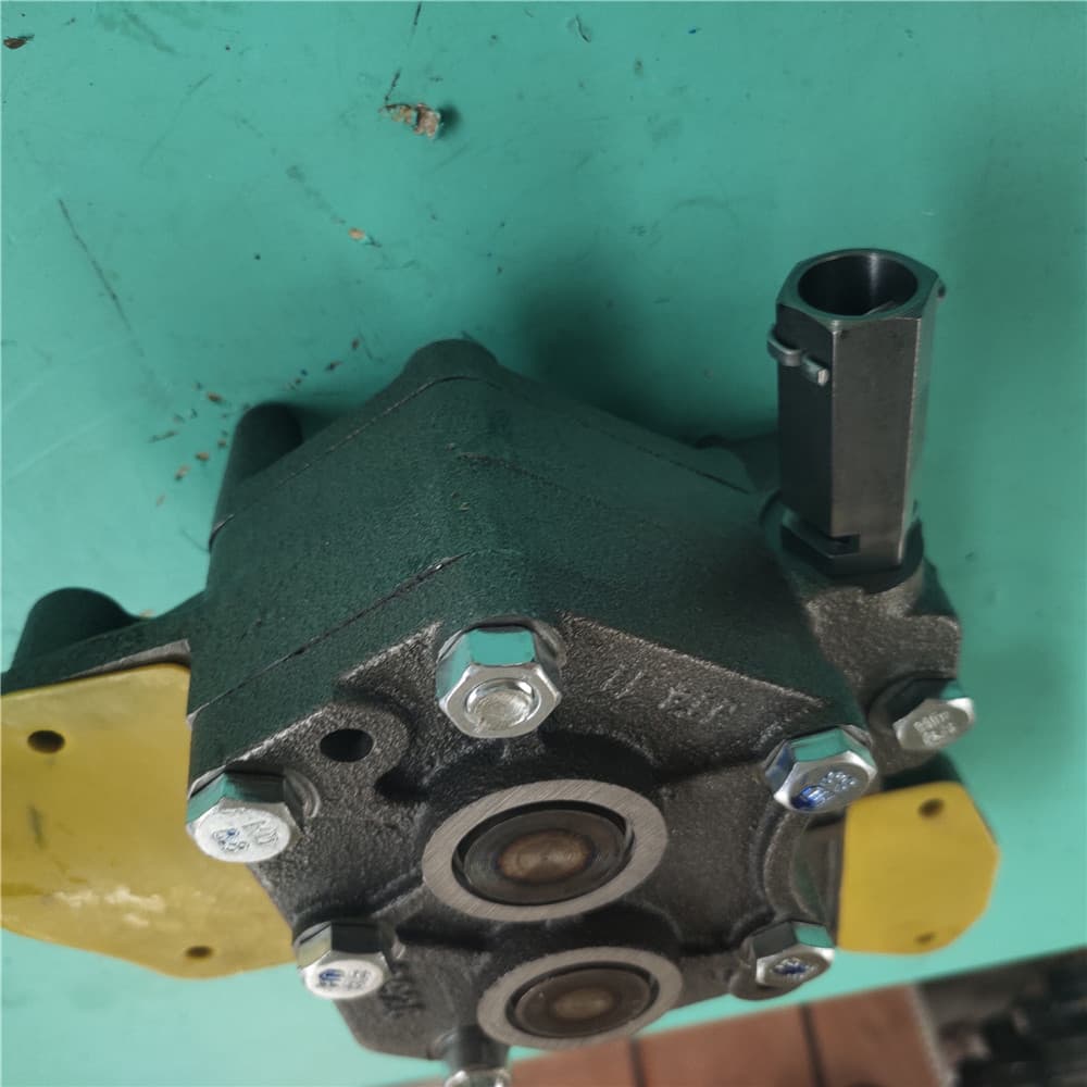Oil pump