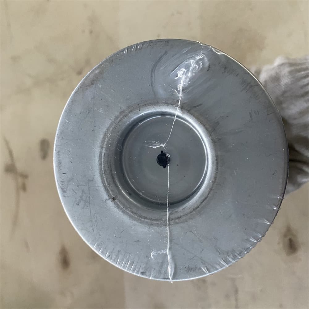 Oil-water separator