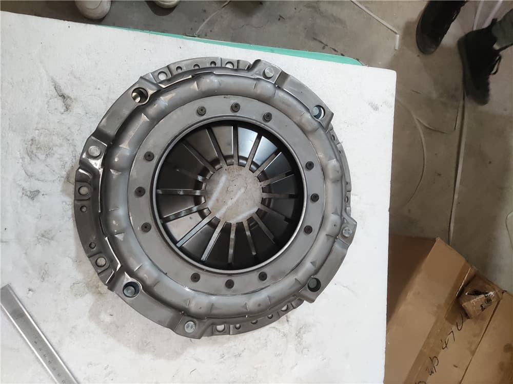 FOTON PRESSURE PLATE ASSY SMALL 325 MM T65803000