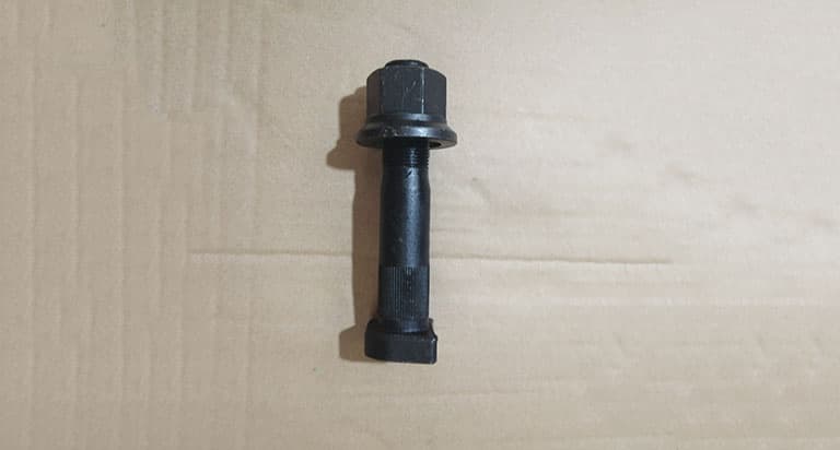Wheel Bolt (Rear)
