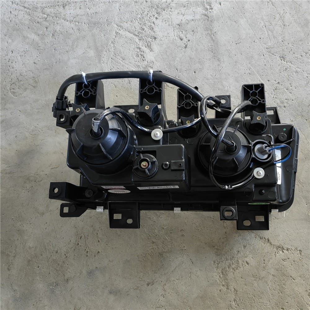 SINOTRUK Right front combination light assembly 37AD-11020