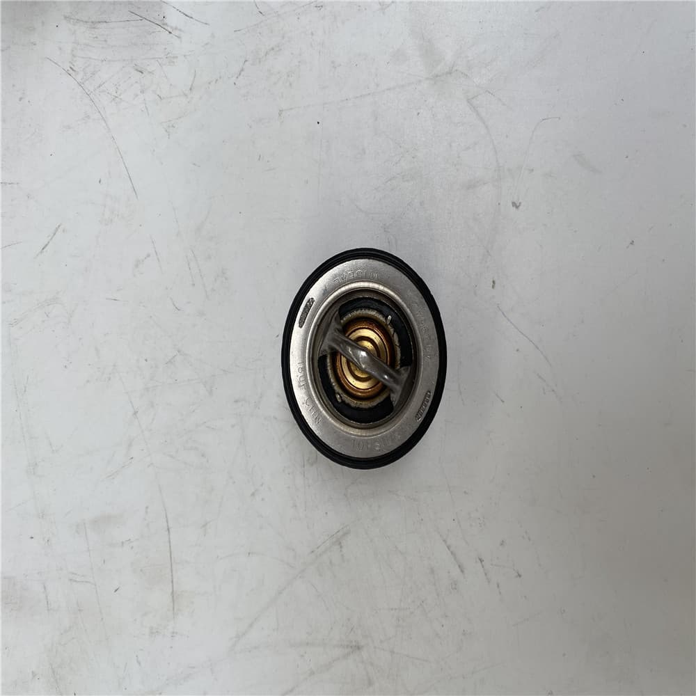 FOTON Thermostat CUMMINS ISF3.8 ISB ISBe 300 82°С 4929642 3973834
