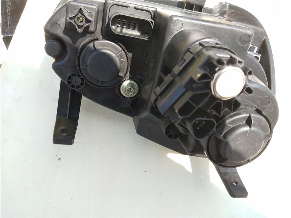 left headlight (new model) Great Wall Wingle