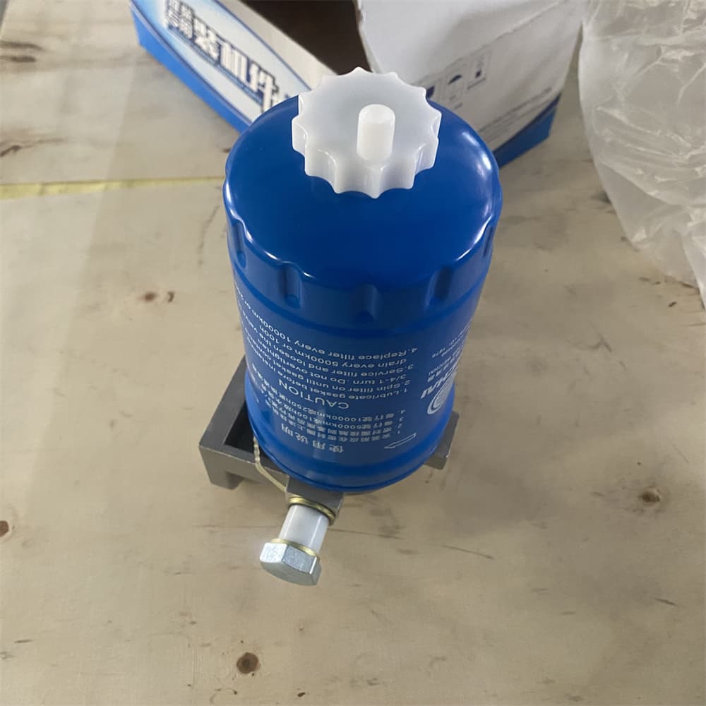 Fuel filter assembly