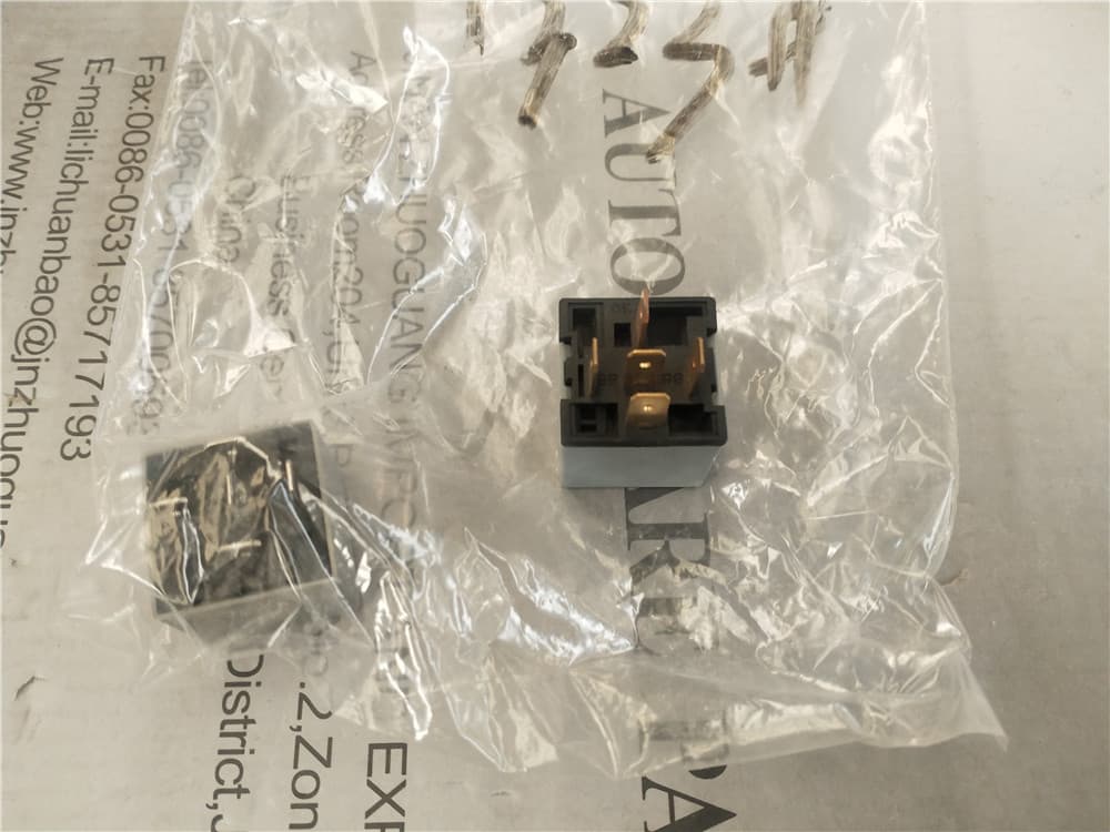 FOTON Реле 40A WG9716582301+010