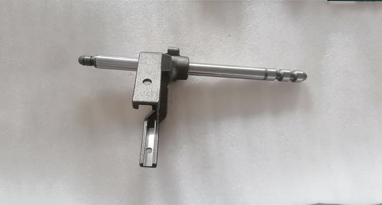 Transmission fork