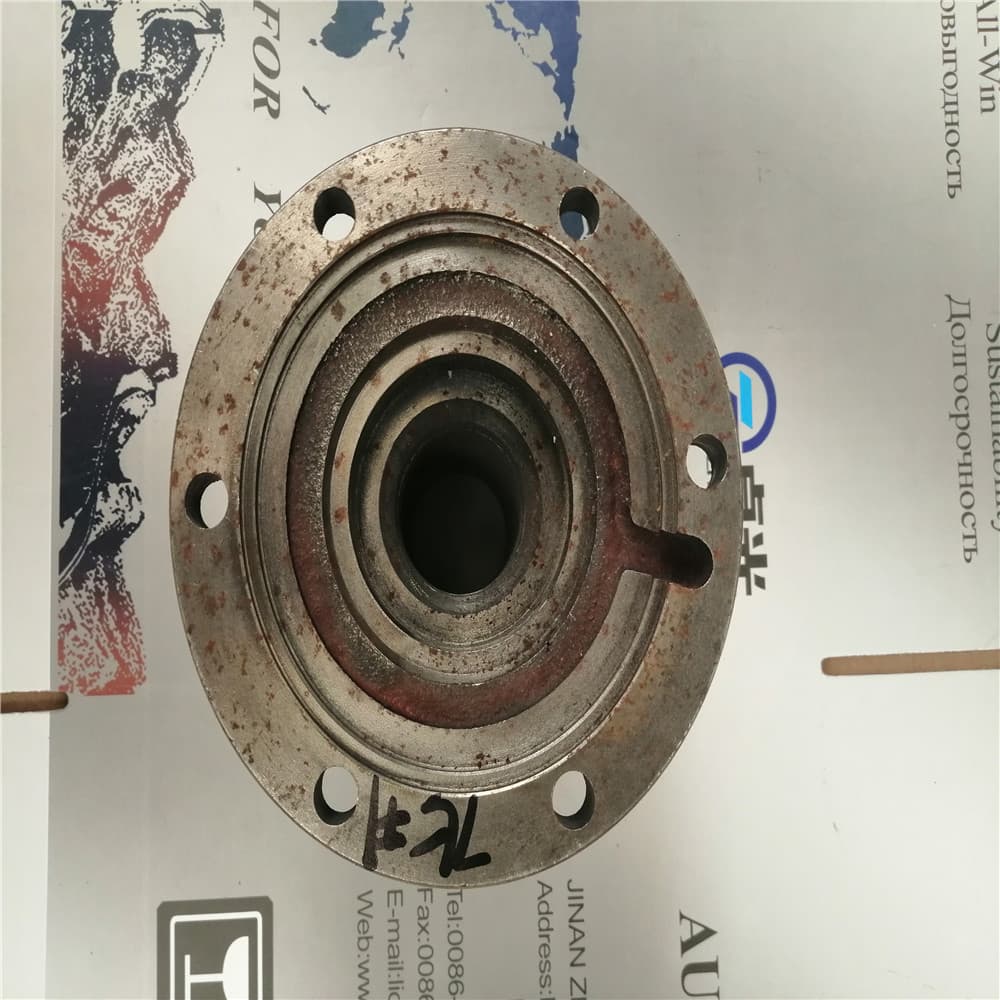 Input shaft bearing cover Foton 1093