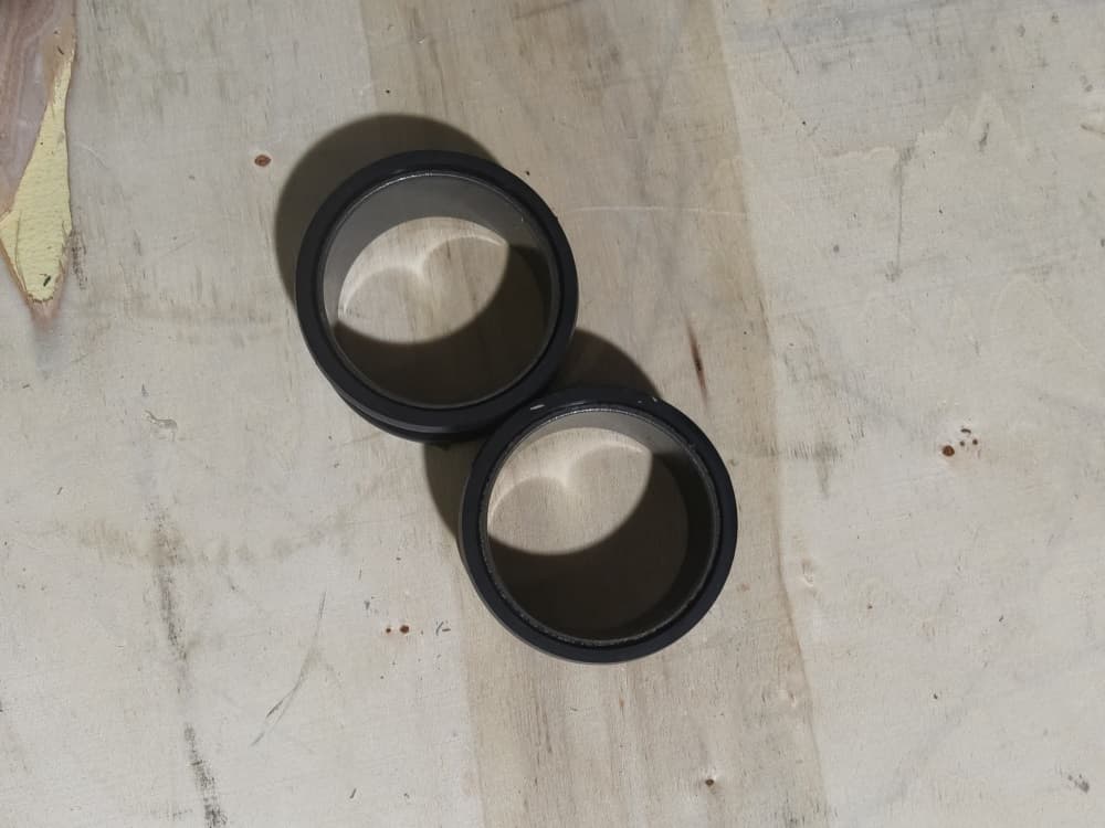 Connecting tube