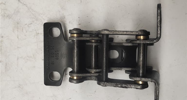 Door hinge