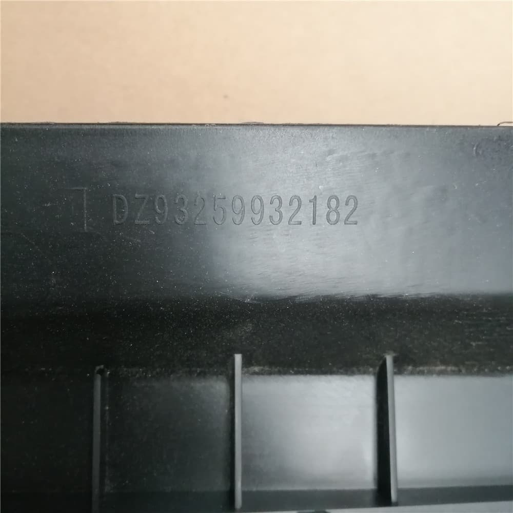 SINOTRUK угловой кусок DZ93259932182