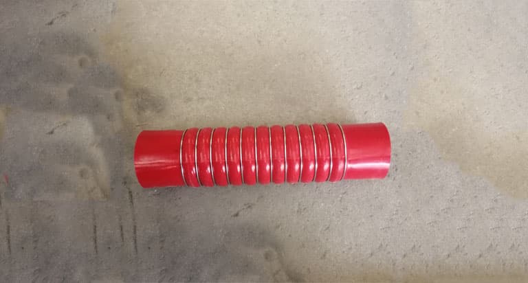 SINOTRUK intercooler pipe DZ93259535315