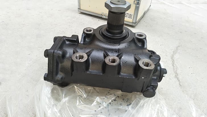 HOWO steering gear assembly