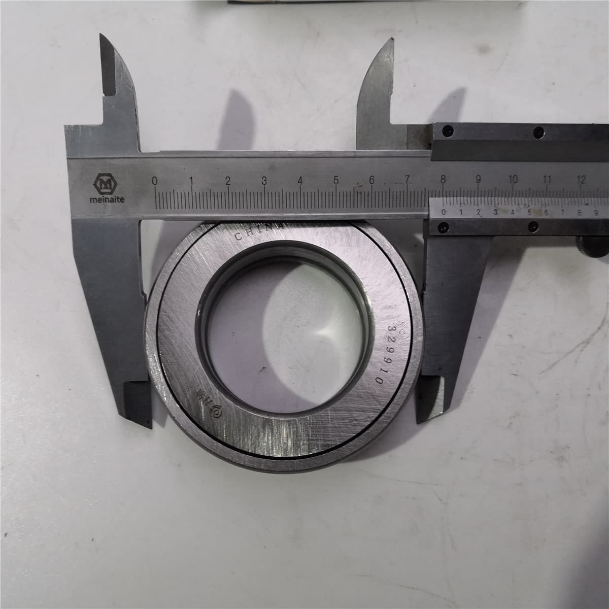 knuckle pressure bearing