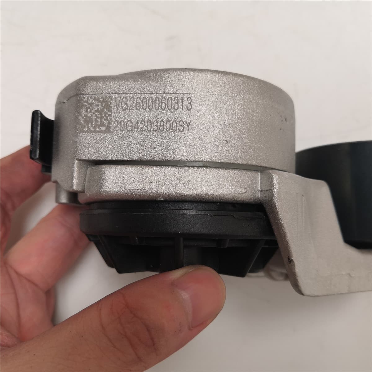 SINOTRUK Tensioner Euro 3 VG2600060313