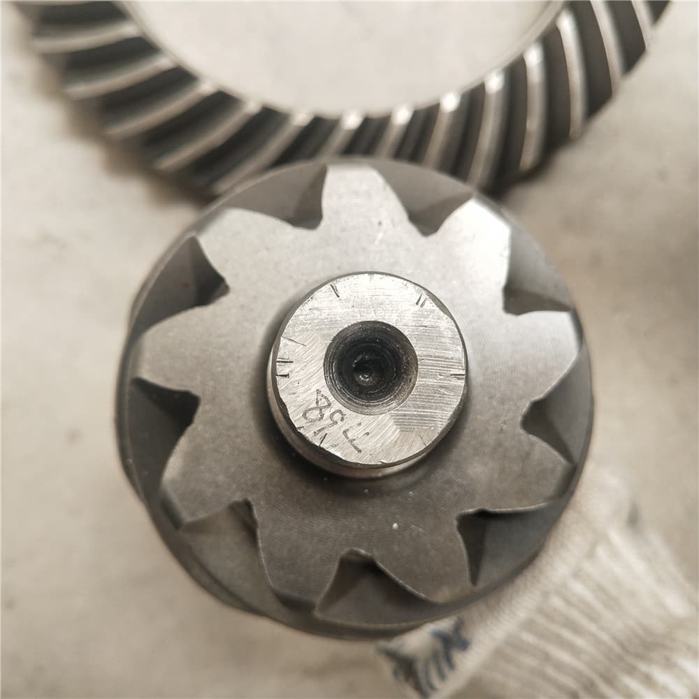 FOTON crown and pinion QT295D112-2402021/22-4.11