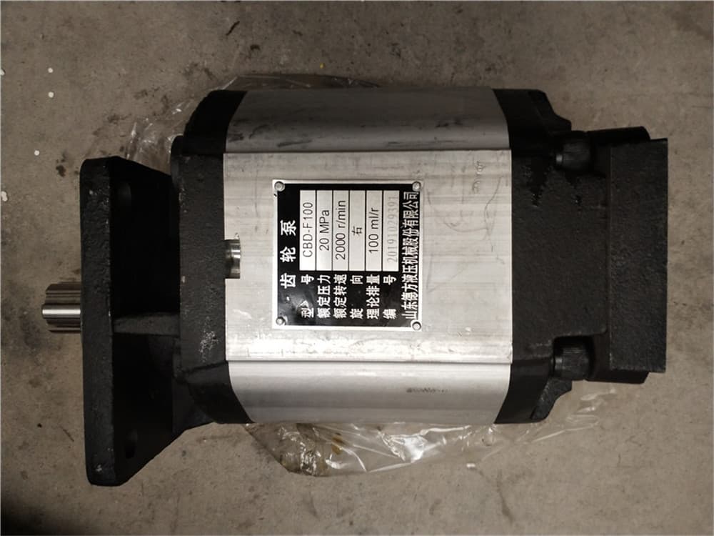 SINOTRUK gear pump CBD-F100