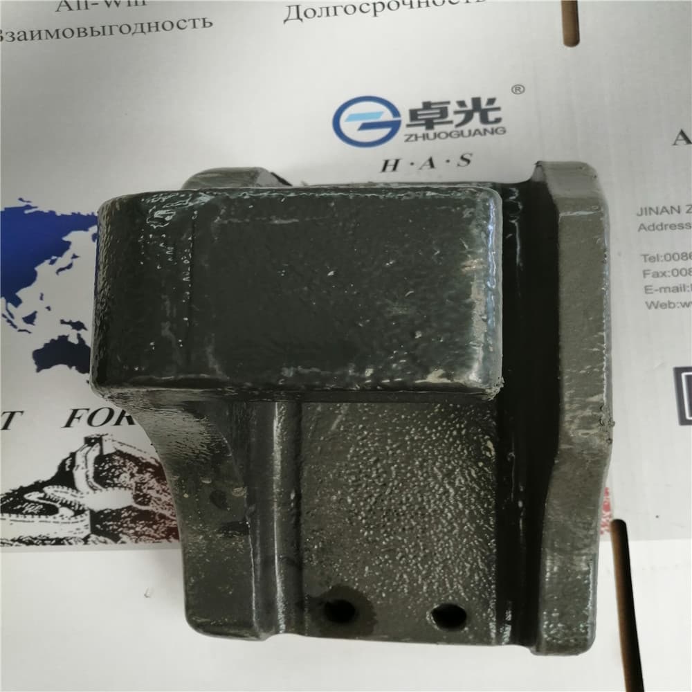 SINOTRUK BASE SUPERIOR O GUIA DE MUELLE POST IZQUIERDO P/HOWO (слева) WG9725520277
