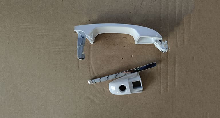 RIGHT FRONT DOOR OUTER HANDLE