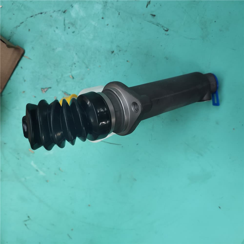 Clutch master cylinder