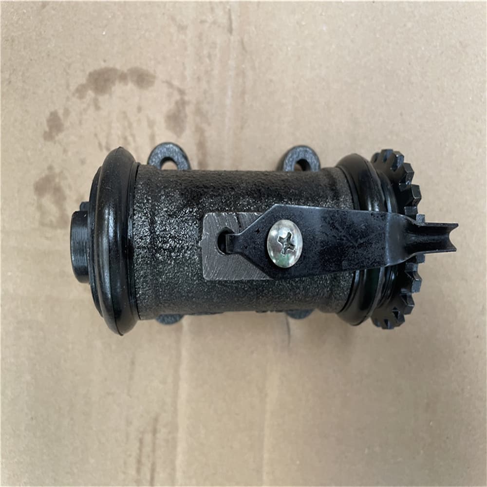 Left Upper Brake Slave Cylinder Assy