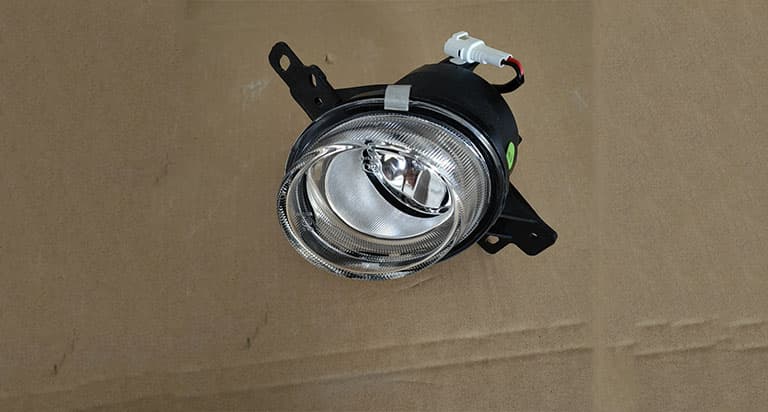 front fog lamp assy R