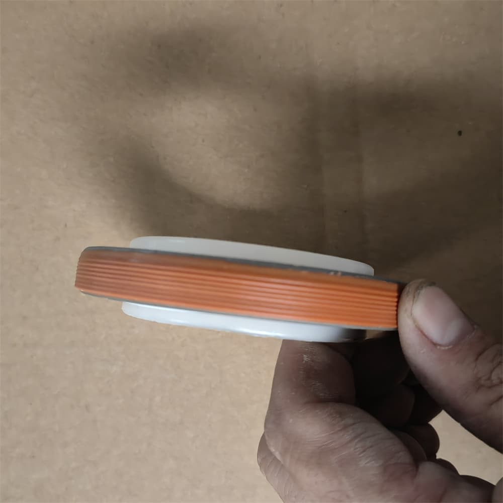 front crankshaft seal