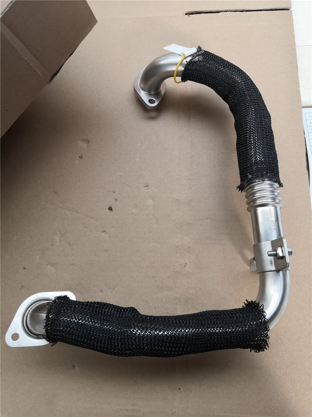 FOTON Intake pipe (трубка подачи выхлопных газов ЕГР) 5253530