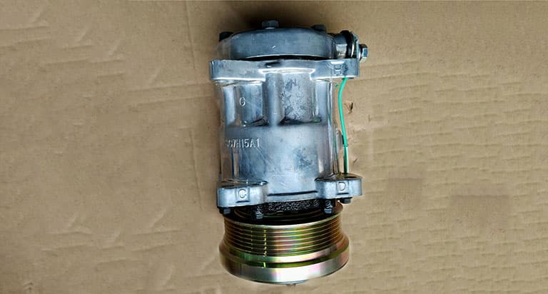 AC air compressor