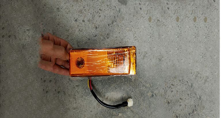 SIDE LIGHTS ASSEMBLY