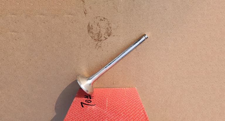 exhaust valve