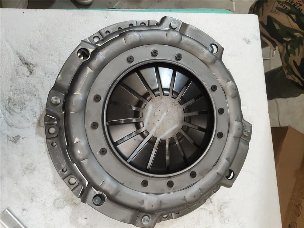 FOTON PRESSURE PLATE ASSY SMALL 325 MM T65803000