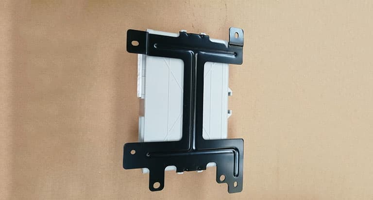 SINOTRUK контроллер тела L0382010001A0