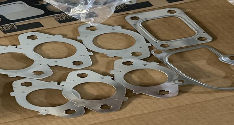 Engine overhaul kit