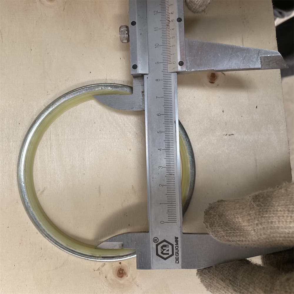 Dust-proof ring