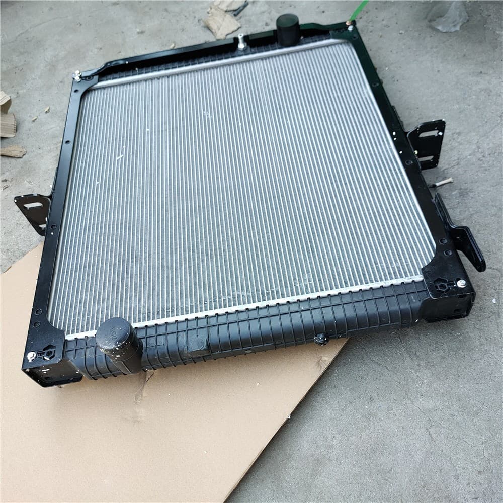 SINOTRUK Радиатор WG9925530029